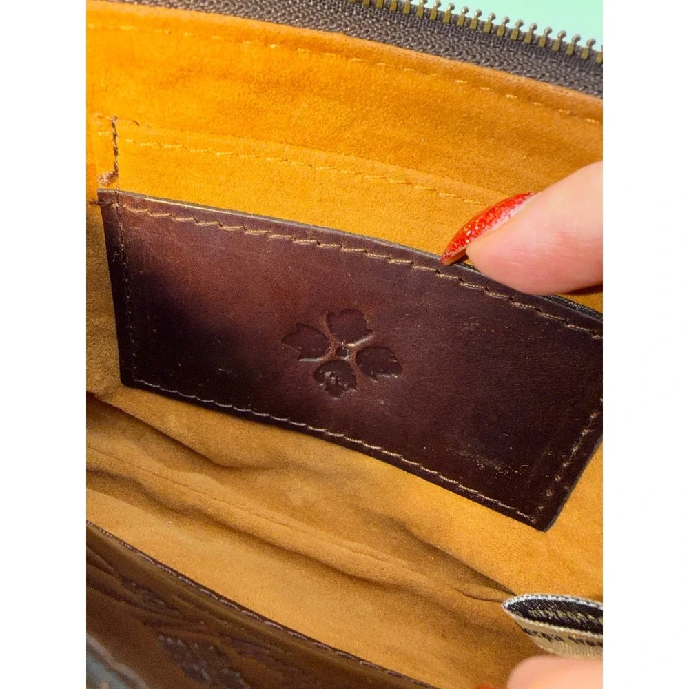 Patricia Nash Brown Italian Leather Faux Fur Trim Wristlet Pouch Pom Pom Charm